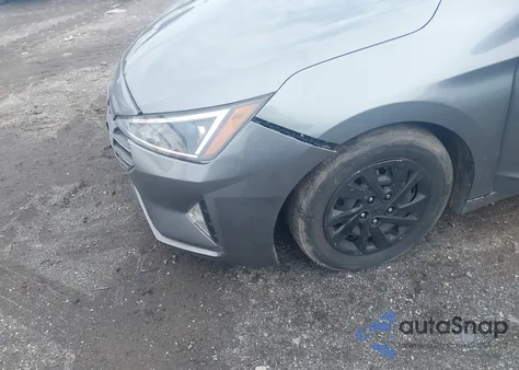 2019 Hyundai Elantra Se z USA, uszkodzony, nr VIN KMHD74LFXKU778401